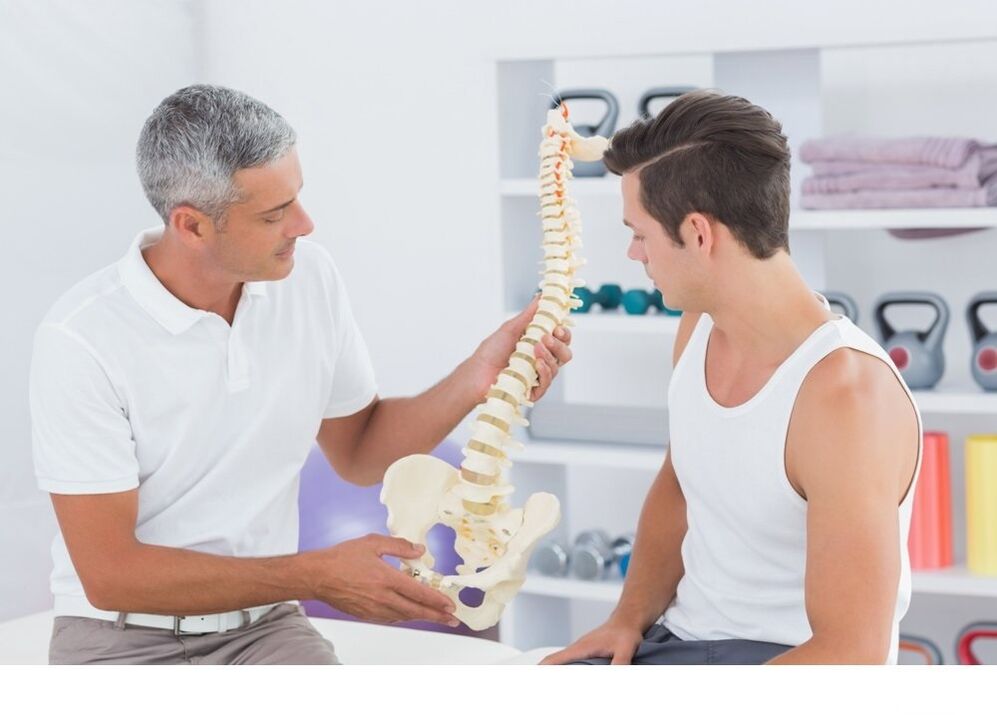 Doctors give patients for spinal joints